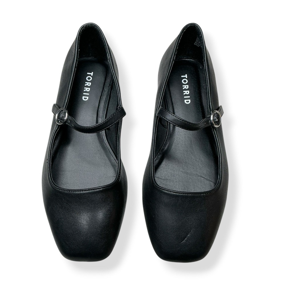 Torrid Shoes Women 8WW Black Mary Jane Strap Buckle Flats Comfort Square Toe